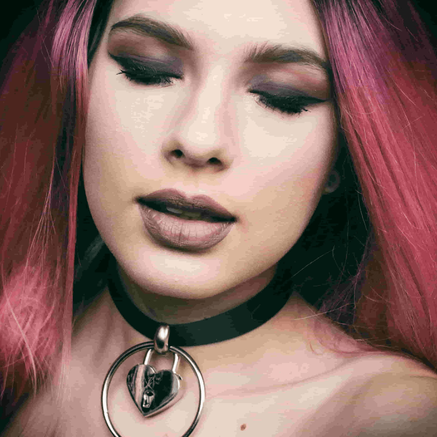 Women's Punk Heart Lock Choker - Punk Lovers