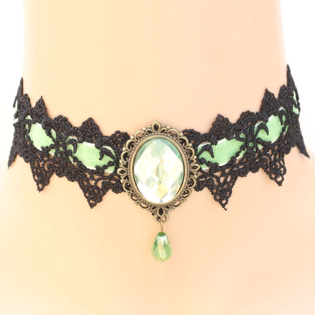 Vintage Lace Gemstone Choker - Light Green - Punk Lovers