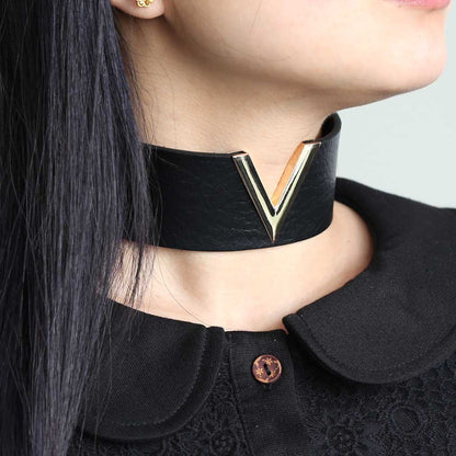 Alternative Bow Lace Up Choker - White | Punk Lovers