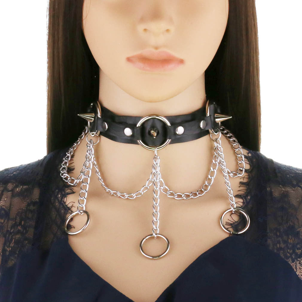 Dark Gothic Triple Circle Leather Choker - Red | Punk Lovers
