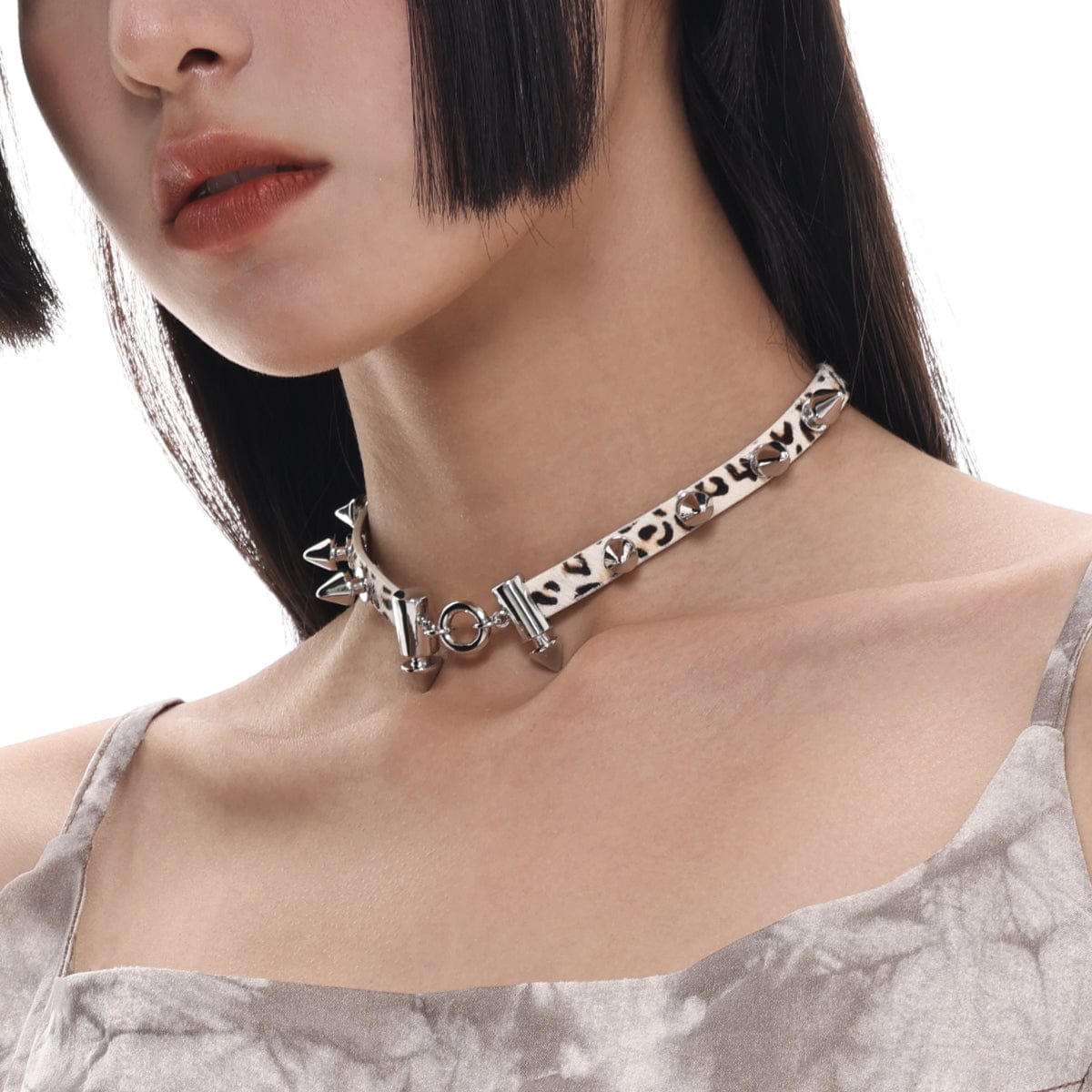 Women's Grunge Rivets Leopard Printed Choker - Punk Lovers
