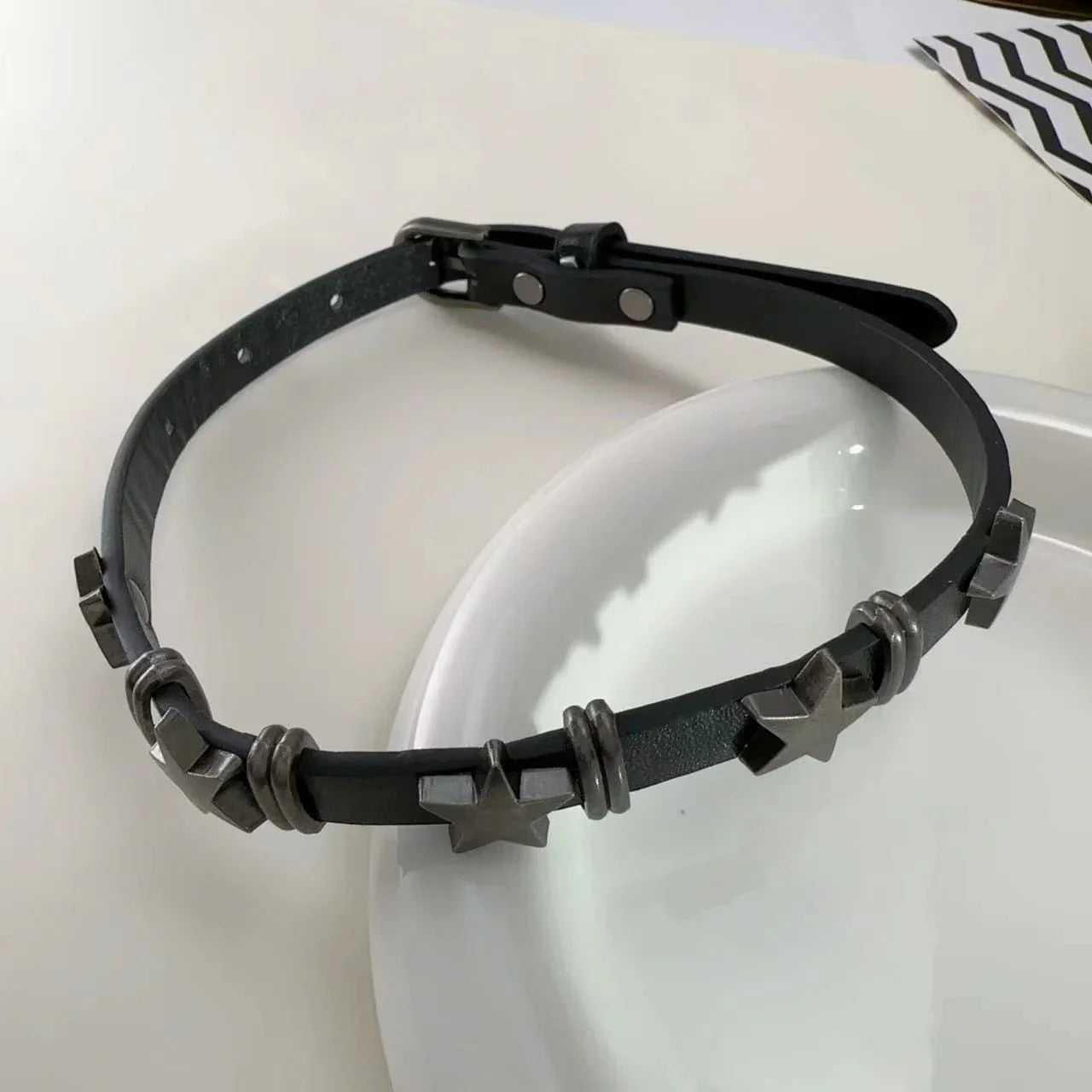 Women's Punk Star Faux Leather Choker - Punk Lovers